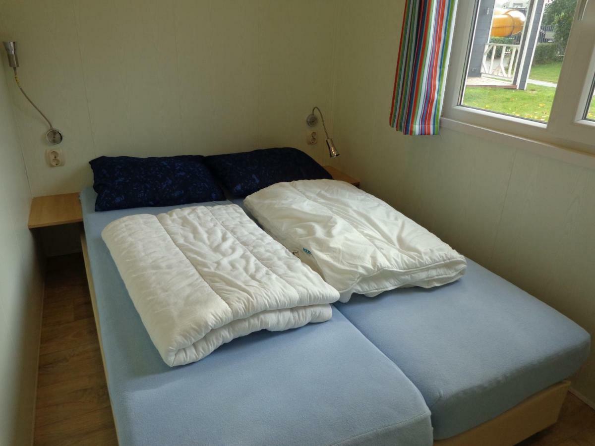 Lodge 4 personen camping de Molenhof Reutum Buitenkant foto